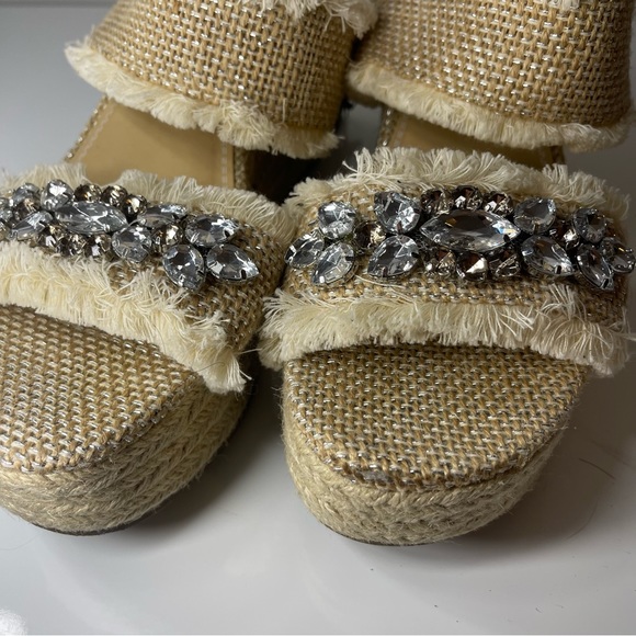 CROWN VINTAGE QALECIEN ESPADRILLE WEDGE SANDAL - Picture 15 of 16